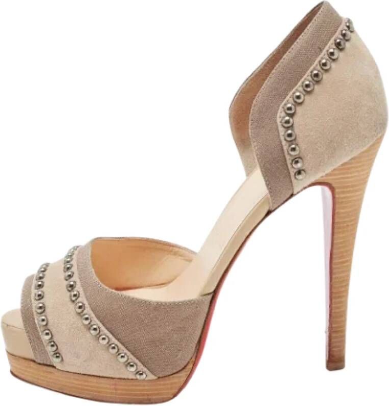 Christian Louboutin Pre-owned Canvas heels Brown Dames