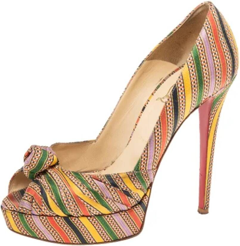Christian Louboutin Pre-owned Canvas heels Multicolor Dames