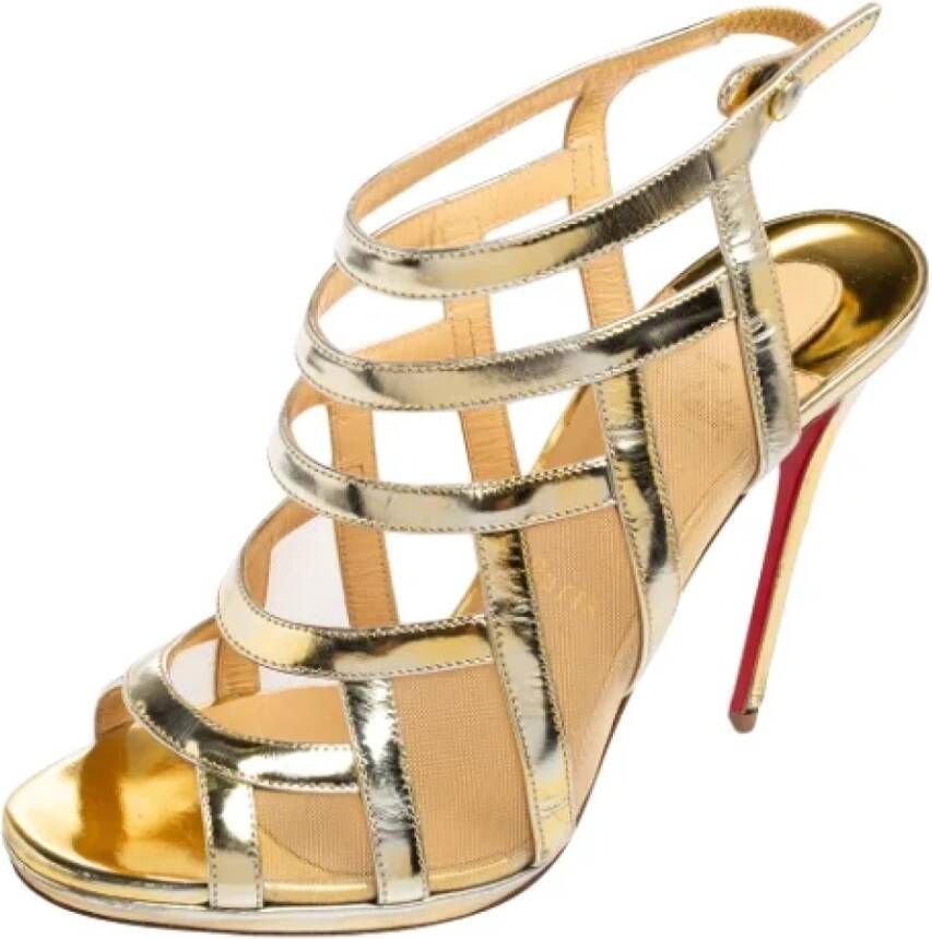 Christian Louboutin Pre-owned Leather sandals Yellow Dames