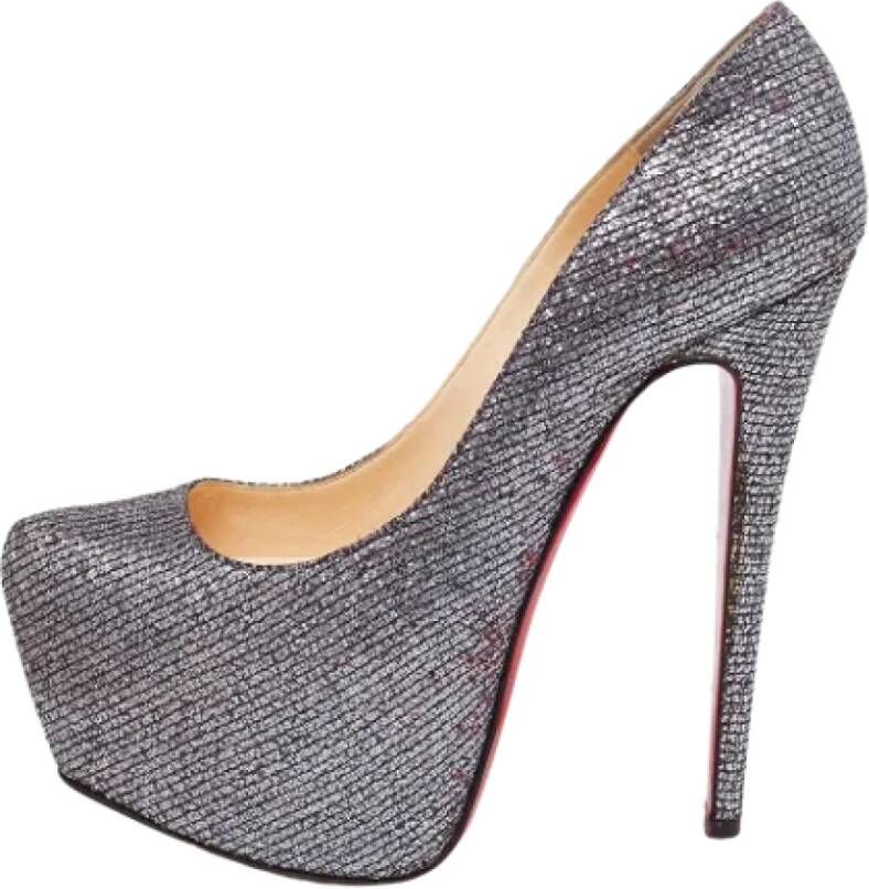 Christian Louboutin Pre-owned Pumps Gray Dames