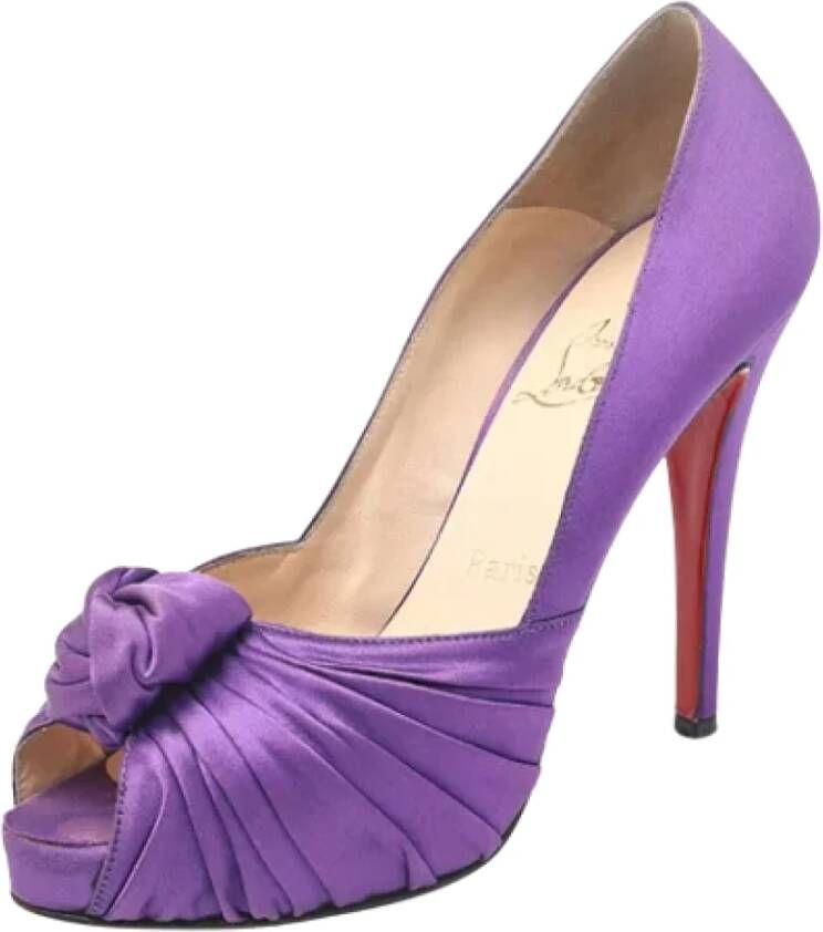 Christian Louboutin Pre-owned Satin heels Purple Dames