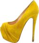 Christian Louboutin Pre-owned Suede heels Yellow Dames - Thumbnail 1
