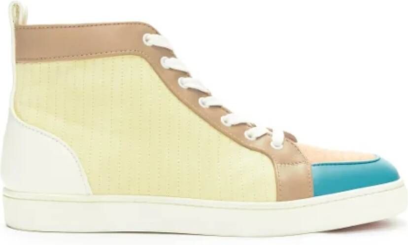 Christian Louboutin Pre-owned Suede sneakers Beige Dames