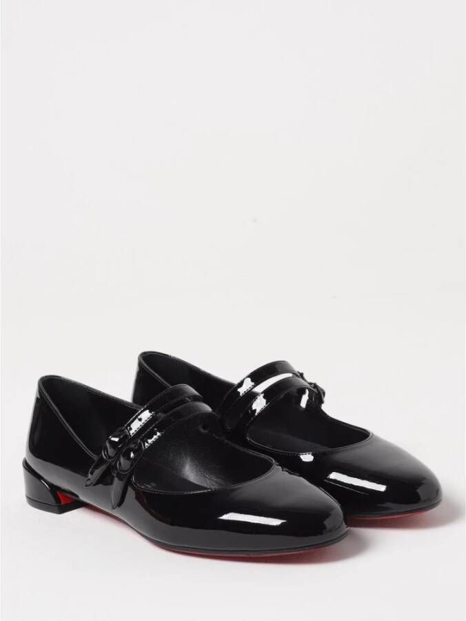Christian Louboutin Stijlvolle gespband platte schoenen voor vrouwen