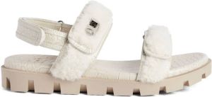 Christian Louboutin Wol Shearling Sandalen Beige Dames
