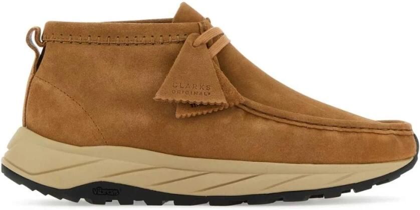 Clarks Hybrid Suede Wallabee Boot