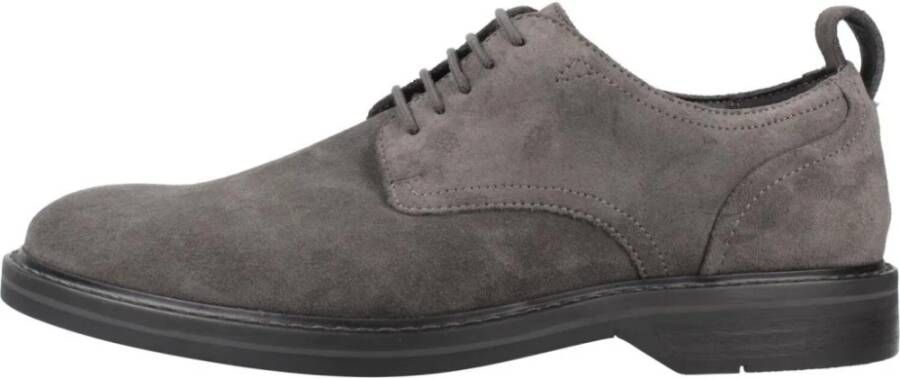 Clarks Klassieke Aldwin Lace Suède Schoenen