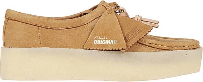 Clarks Laced Shoes Beige Dames