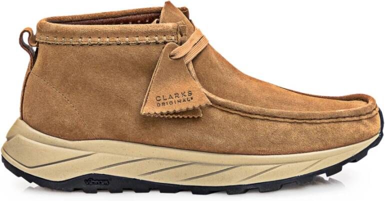 Clarks Lage Suède Enkellaarzen Beige Heren