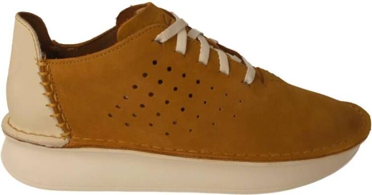 Clarks Stijlvolle Kamel en Witte Sneakers Bruin Dames