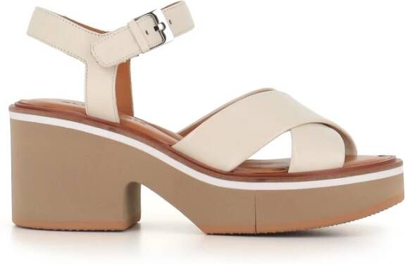 Clergerie Beige leren sandalen met gekruiste bandjes