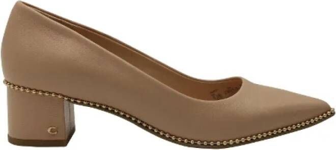 Coach Pre-owned Leather heels Beige Dames