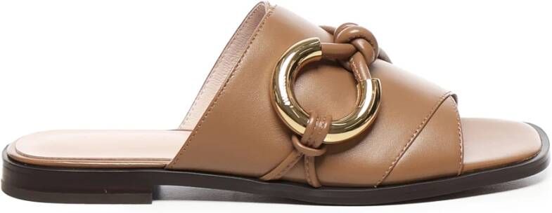 Coccinelle Beige Leren Sandalen met Metalen Detail