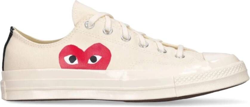 Comme des Garçons Chuck Taylor Sneakers voor speelse stijl