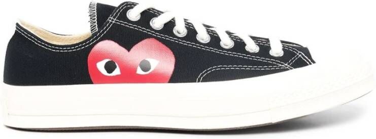 Comme des Garçons Play Zwarte Sneakers met Groot Hart Design Black