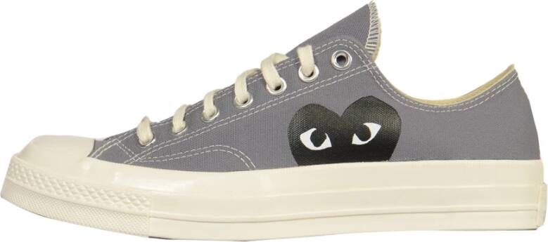 Comme des Garçons Play Hart Lage Top Sneakers Gray Heren