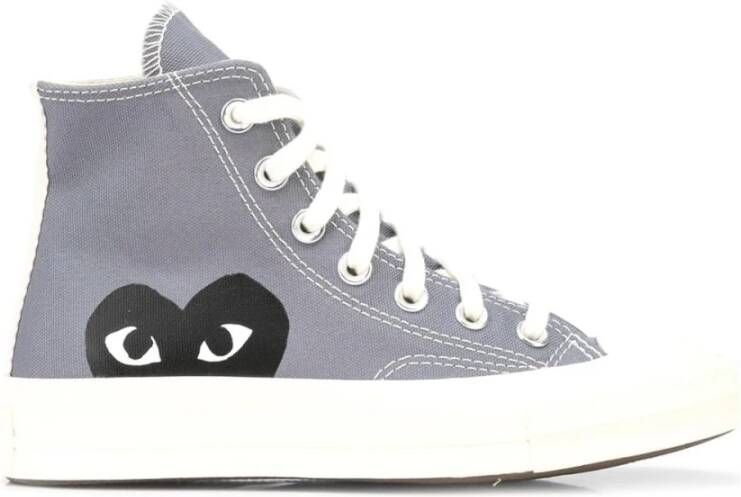 Comme des Garçons Play Sneaker Chuck Taylor Heart