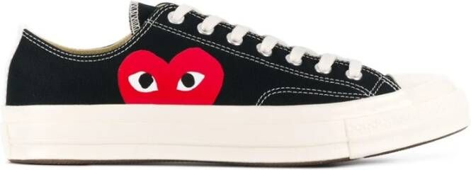 Comme des Garçons Play Zwarte Sneakers met Groot Hart Design Black