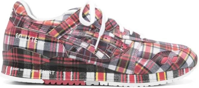 Comme des Garçons Stijlvolle Sneakers voor Modieuze Voeten