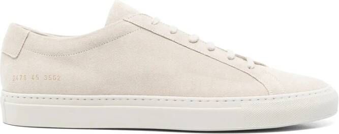 Common Projects Schoen met veters en platte rubberen zool