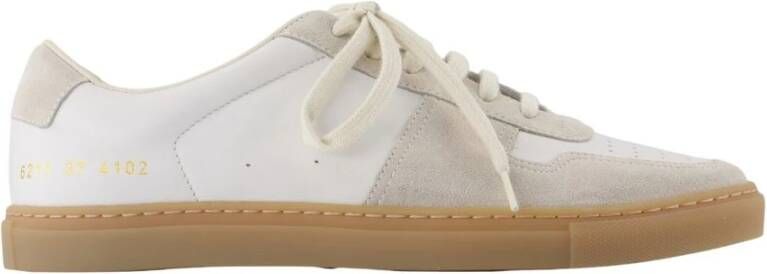 Common Projects Witte Leren Slimme Sneakers