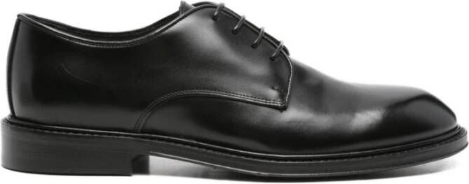 Corneliani Zwarte platte schoenen Elegante stijl