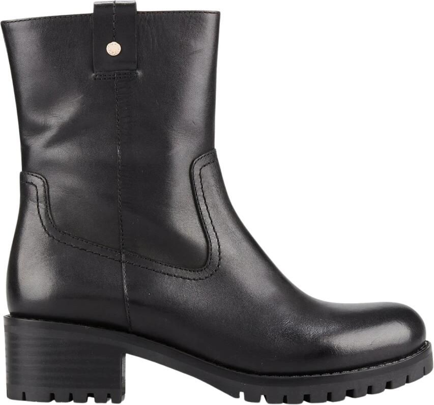 Cosmoparis Davia Enkellaars