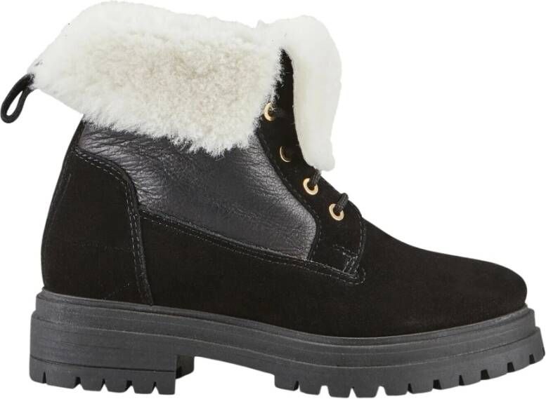 Cosmoparis Tehana Flat Boot