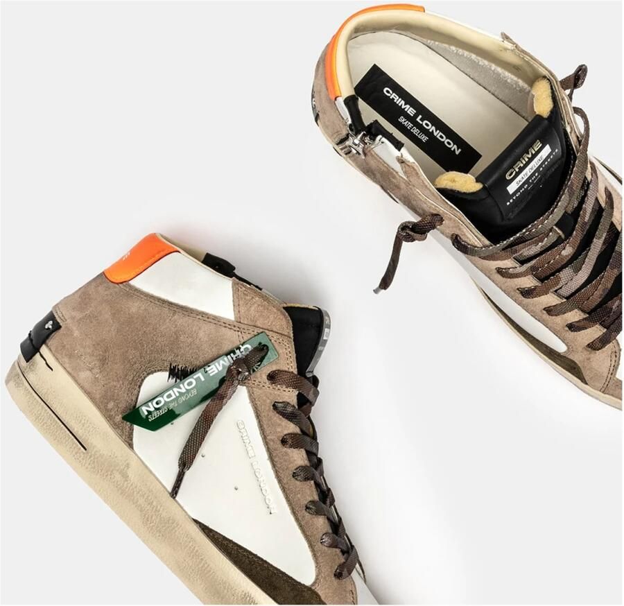 Crime London Beige Sneakers met Premium Materialen