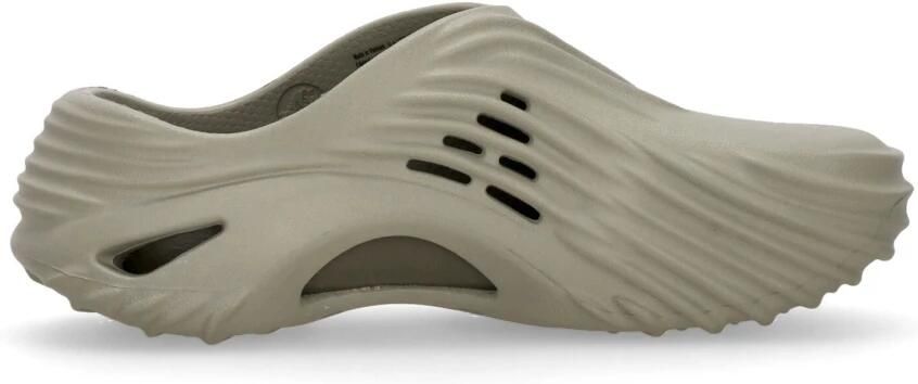 Crocs Echo Wave Sandalen maat M10 W12 olijfgroen