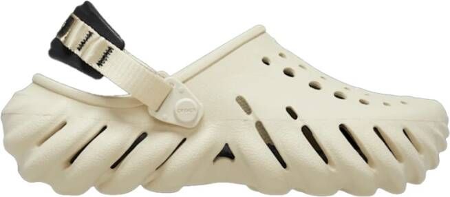 Crocs Innovatieve Echo Klomp voor Stijl en Comfort Beige