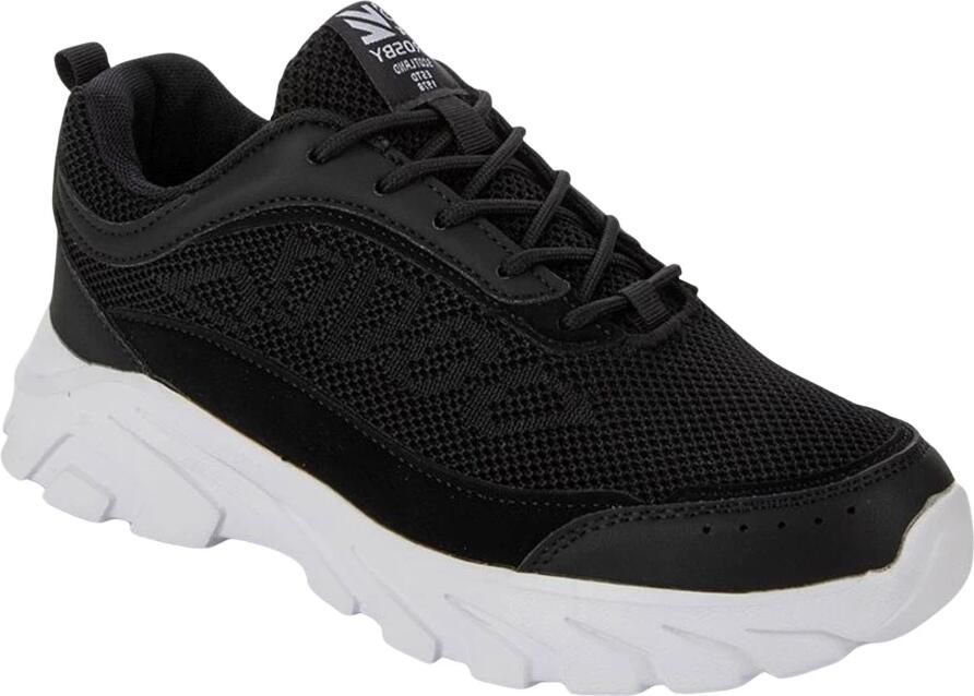 Crosby Casual Closed Sneakers