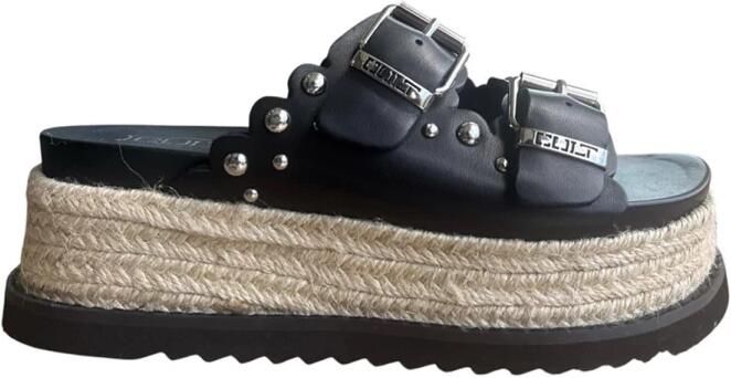 Cult Doja Sandal