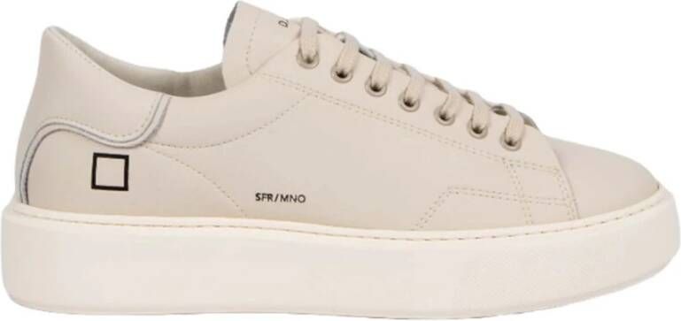 D.a.t.e. Beige Sfera Sneakers met Zwart Logo