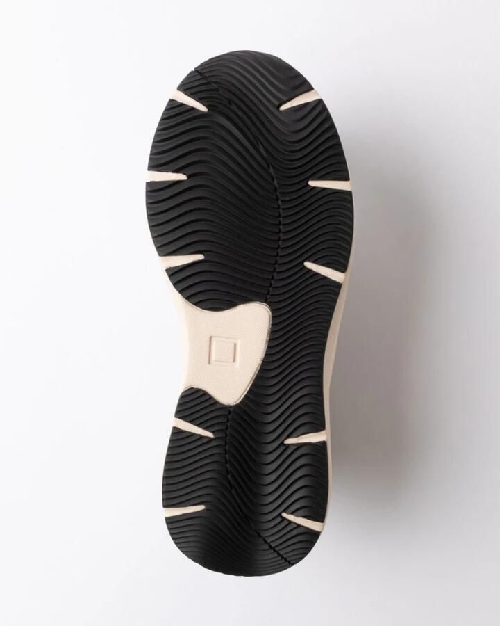 D.A.T.E. Sneakers W451-MS-LM-BK MUSA LAMINATED-BLACK - Foto 3