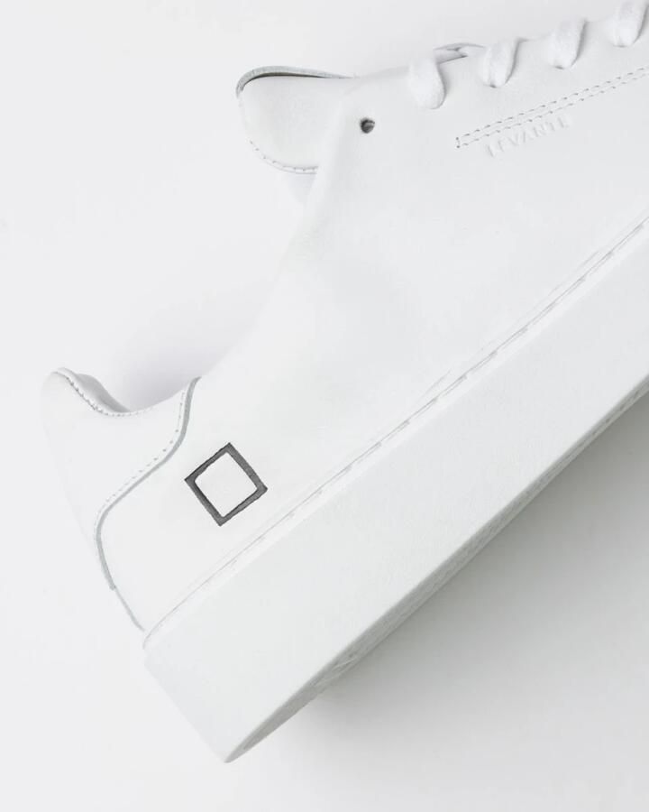 D.a.t.e. Witte Sneakers met Logodetails
