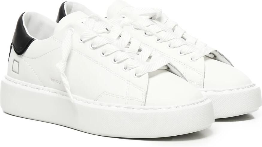 D.a.t.e. Kalfsleren sneakers voor een stijlvolle look