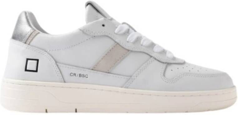 D.a.t.e. Witte Sneakers met Geperforeerde Neuskap