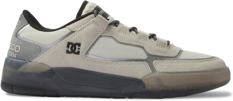 DC Shoes Sneakers