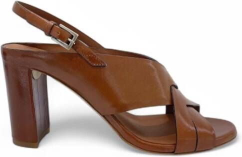 DEL Carlo Bruine leren sandalen