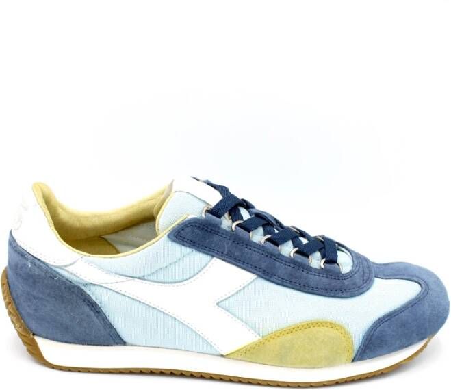 Diadora Canvas Stone Wash Sneaker Model