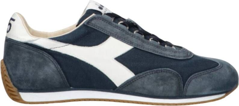 Diadora Canvas Stone Wash Sneaker Model