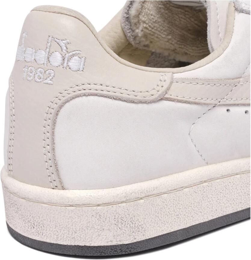 Diadora Prestige Used Sneakers