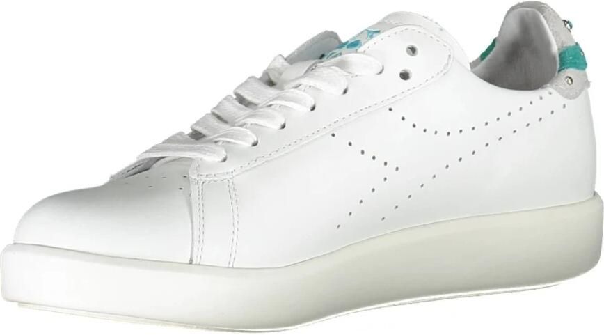 Diadora Witte Vetersneakers met Contrasterende Accenten White Dames