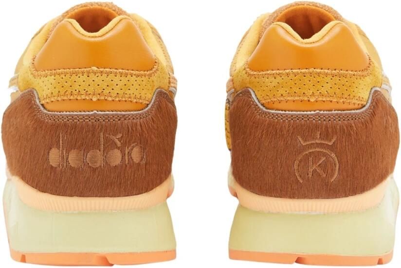 Diadora V7000 Amigos Para Siempre Sneakers - Foto 4