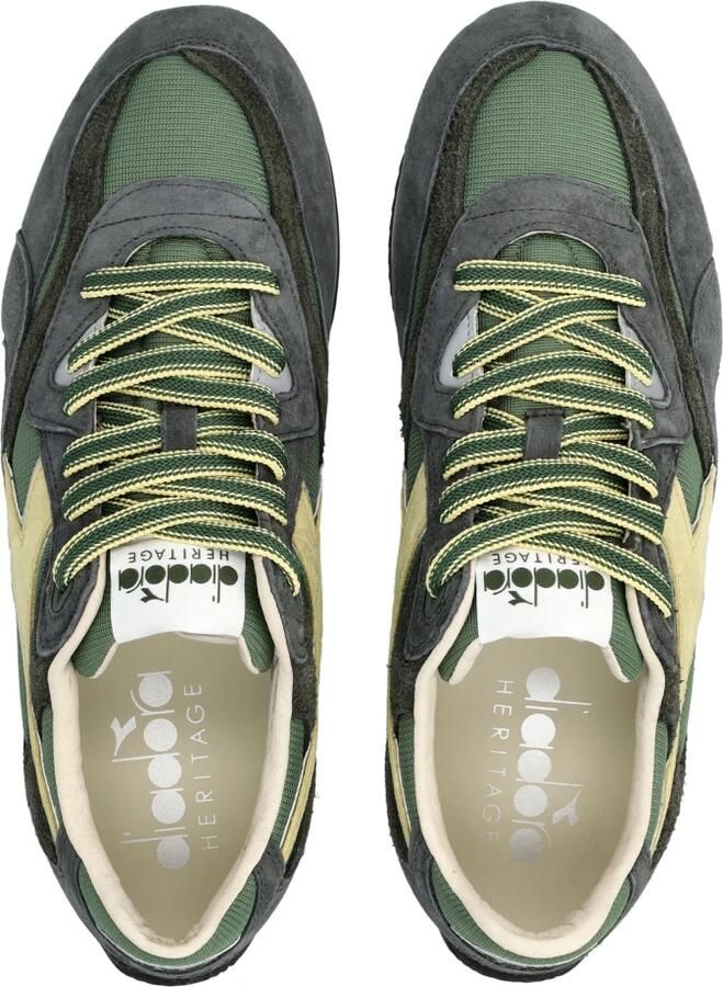 Diadora Vintage Style Sneakers met Stone Wash Finish