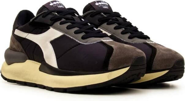 Diadora Zwarte Lage Sneakers Model 201.180469