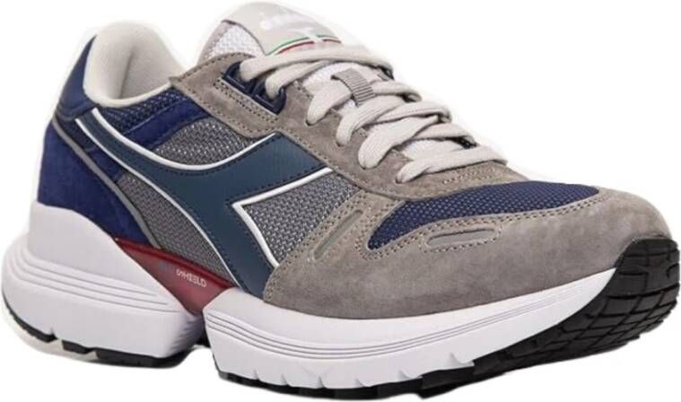 Diadora Grijze Suède Titan TRX Sneakers