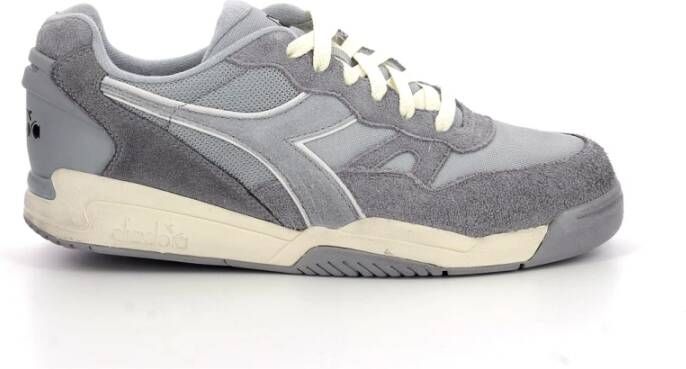 Diadora Grijze Platte Schoenen Exclusieve Hairy Suede Variant Gray Heren