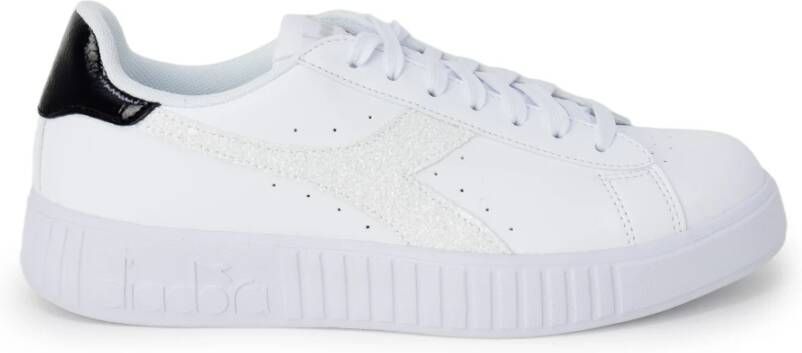 Diadora Geperforeerde Plateau Sneakers White Dames